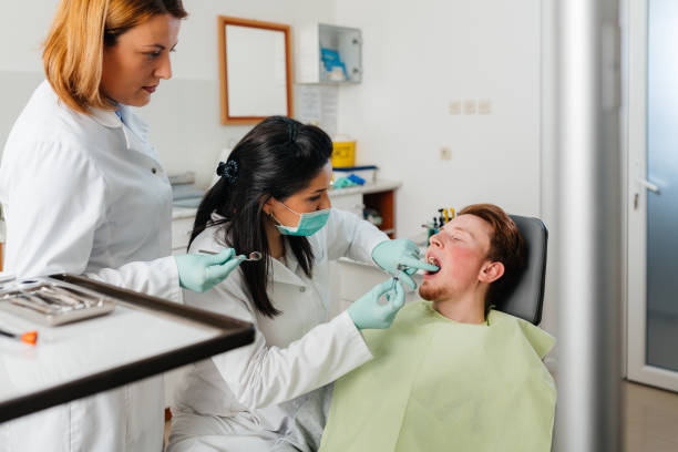 Best Emergency Treatment for Dental Infections or Abscesses in Lake Dalecarlia, IN